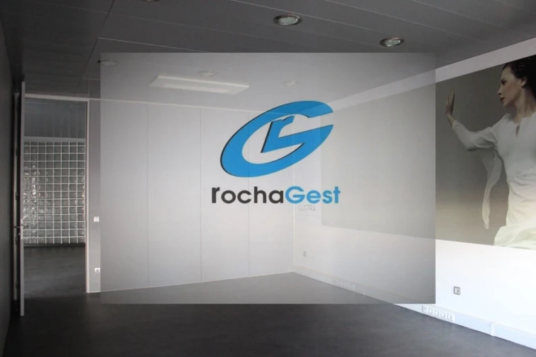 Loja para Arrendamento em Custóias, Leça do Balio e Guifões Foto 2