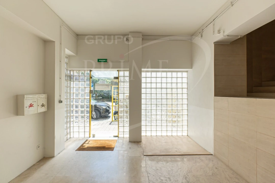 Escritório para Arrendamento em Ramalde Foto 17