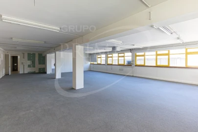 Escritório para Arrendamento em Ramalde