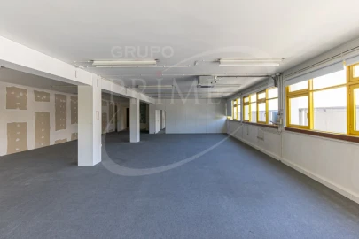 Escritório para Arrendamento em Ramalde