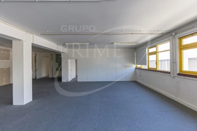 Escritório para Arrendamento em Ramalde