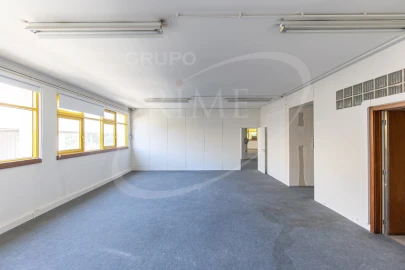 Escritório para Arrendamento em Ramalde