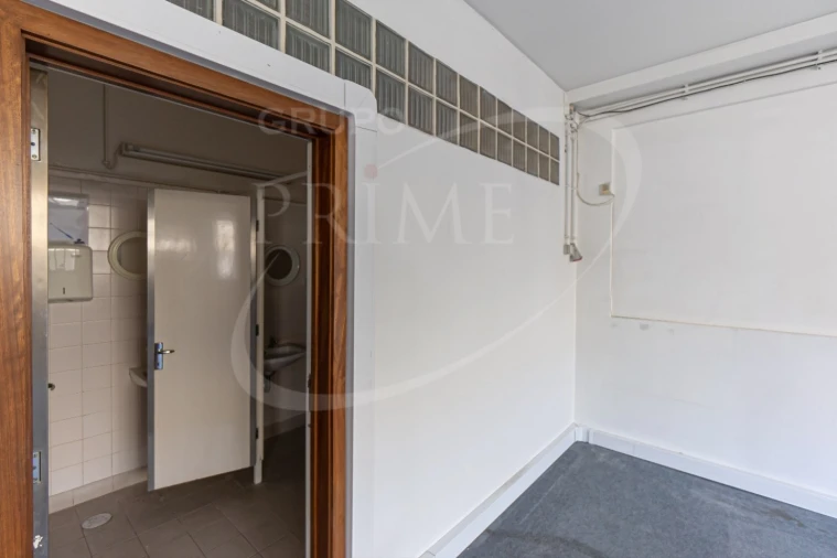 Escritório para Arrendamento em Ramalde Foto 15