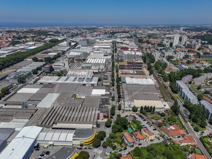 Escritório para Arrendamento em Ramalde Foto 18