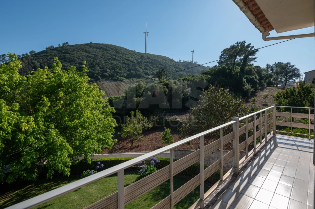 Moradia T5 para Venda em Roliça Foto 1