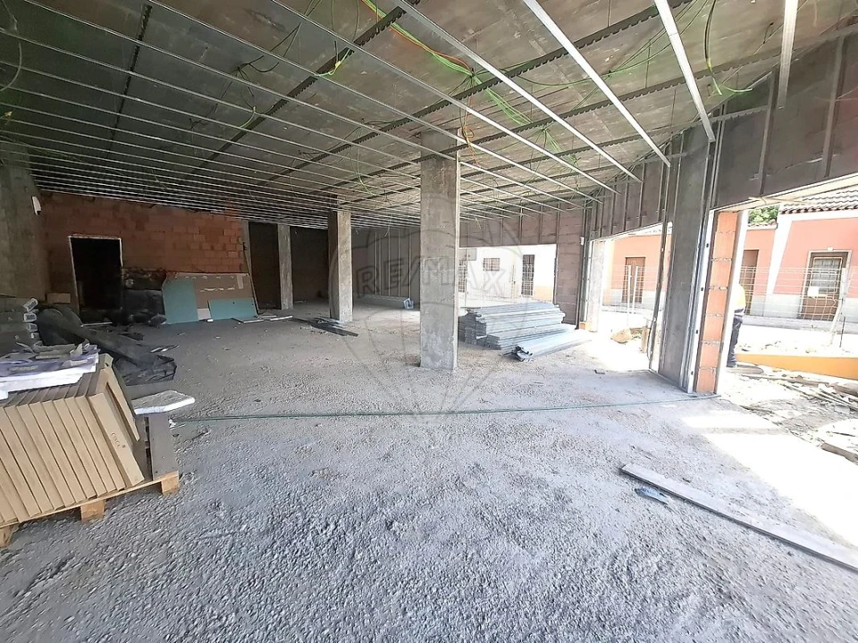 Loja para Venda em Almeirim Foto 6