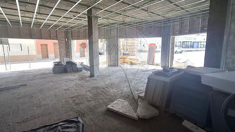 Loja para Venda em Almeirim