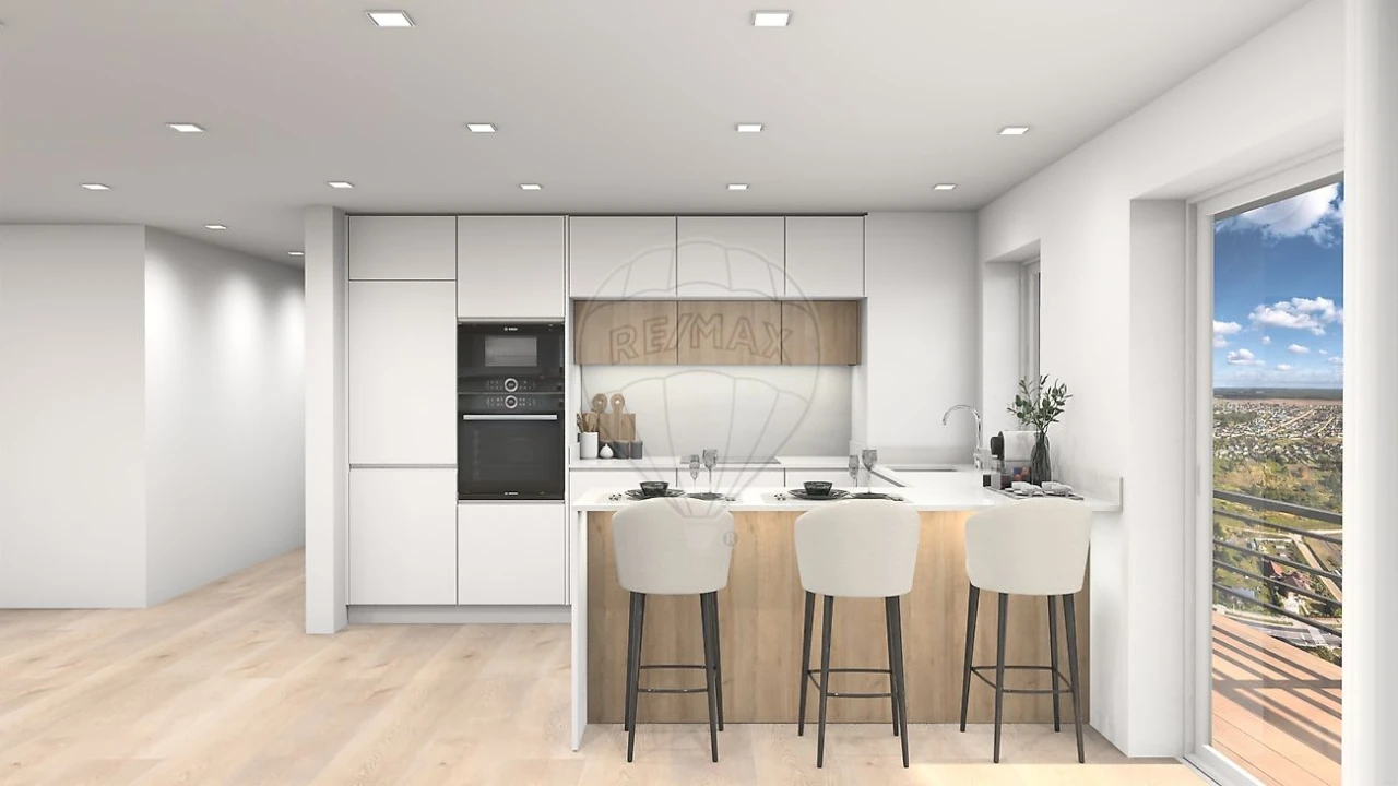 Apartamento T2 para Venda em Almeirim Foto 2