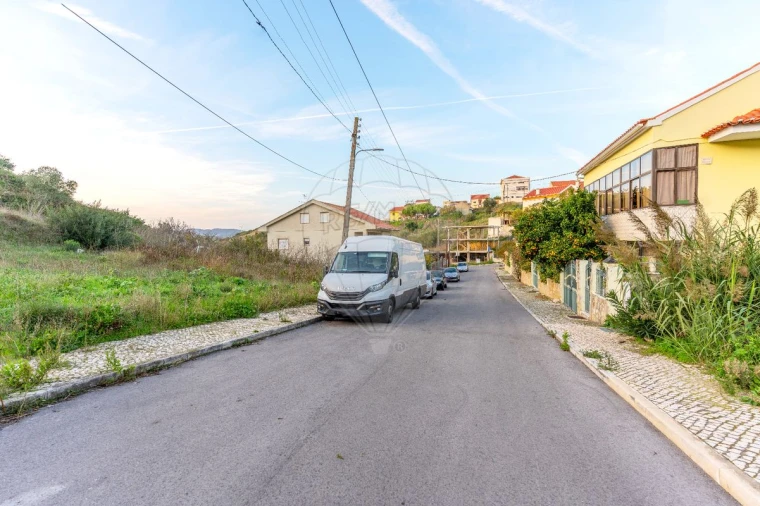 Terreno para Venda em Santa Iria de Azoia, São João da Talha e Bobadela Foto 9