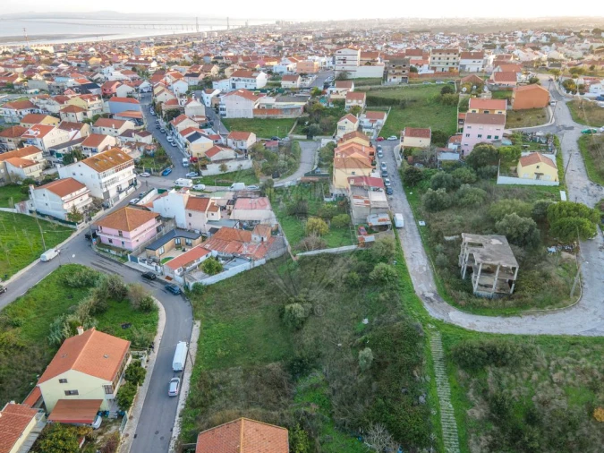 Terreno para Venda em Santa Iria de Azoia, São João da Talha e Bobadela Foto 17