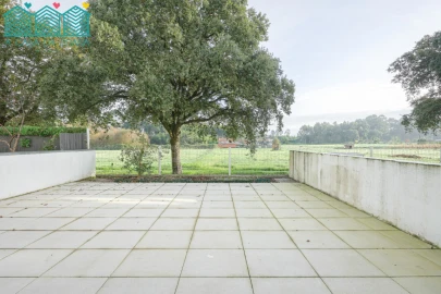Apartamento T2 para Arrendamento em Esgueira