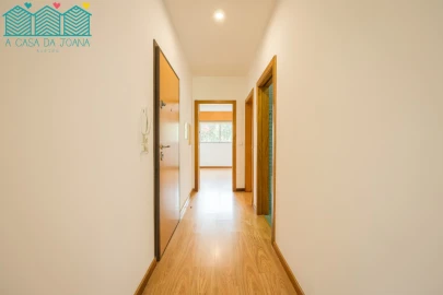 Apartamento T2 para Arrendamento em Esgueira