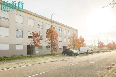 Apartamento T2 para Arrendamento em Esgueira