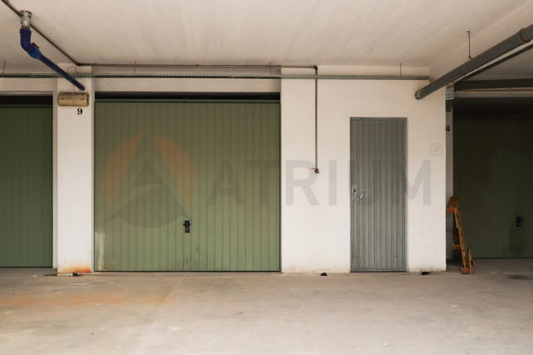 Garagem para Venda em União das Freguesias de Setúbal Foto 11