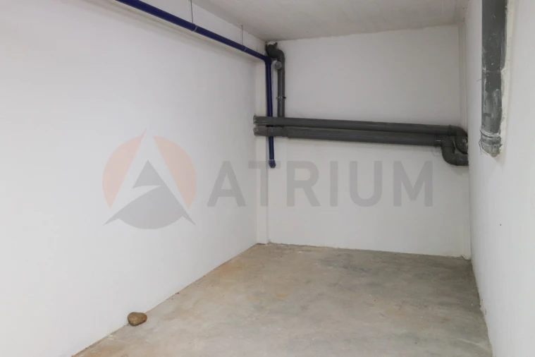 Garagem para Venda em União das Freguesias de Setúbal Foto 2