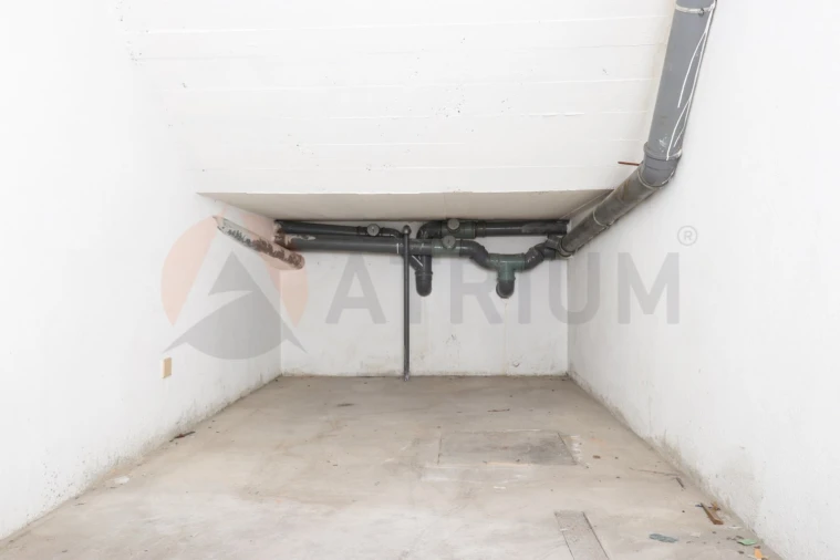 Garagem para Venda em União das Freguesias de Setúbal Foto 4