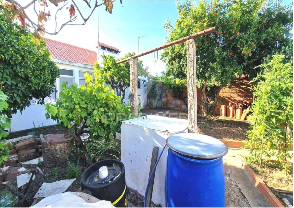 Moradia T2 para Venda em Torrão Foto 15