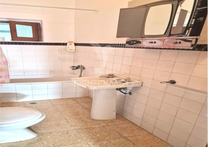 Moradia T2 para Venda em Torrão Foto 9