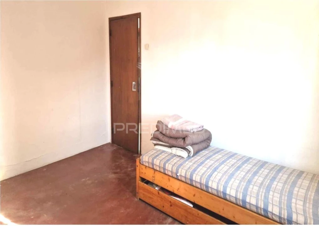 Moradia T2 para Venda em Torrão Foto 8