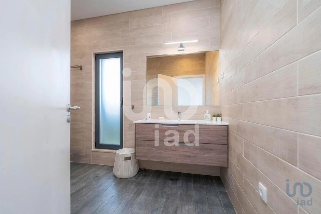 Moradia T3 para Venda em Quarteira Foto 12