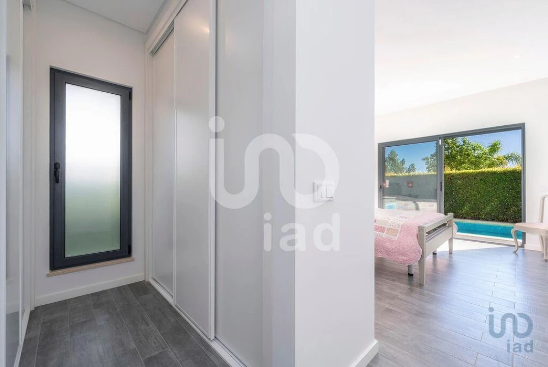 Moradia T3 para Venda em Quarteira Foto 11