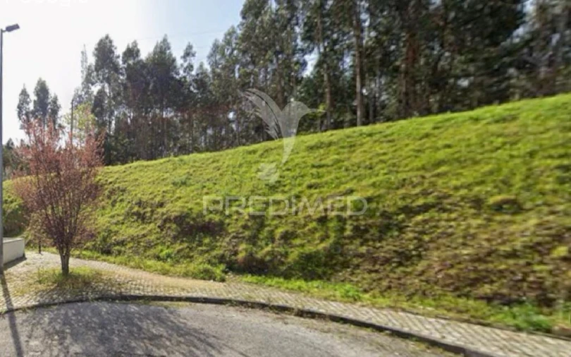 Terreno para Venda em Sandim, Olival, Lever e Crestuma