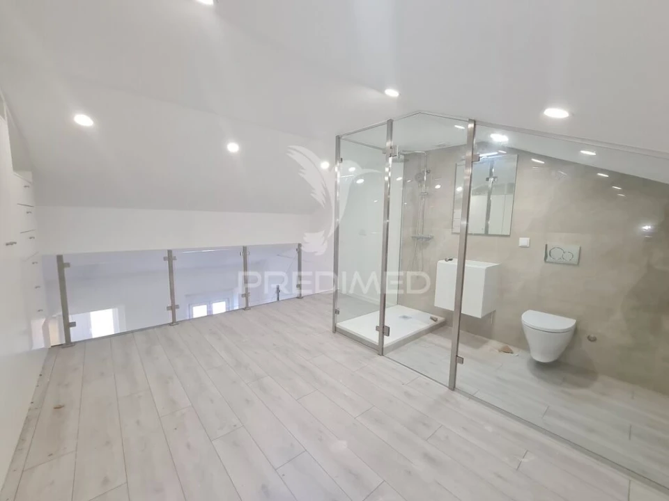 Apartamento T2 para Venda em São Domingos de Benfica Foto 16