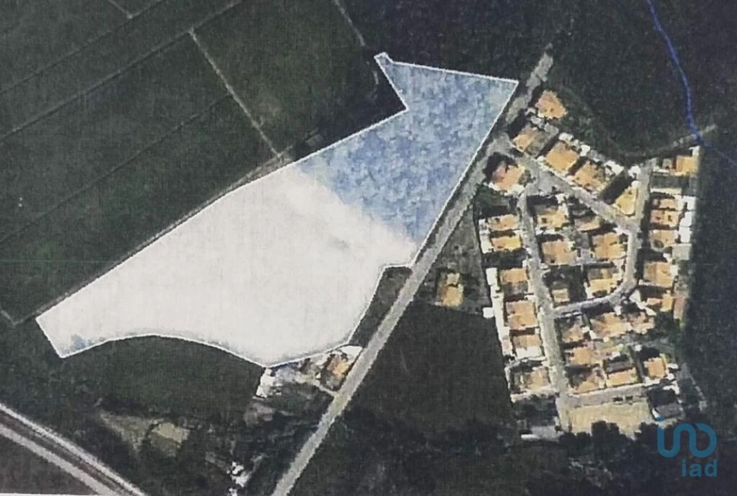Terreno para Venda em Aveleda Foto 1
