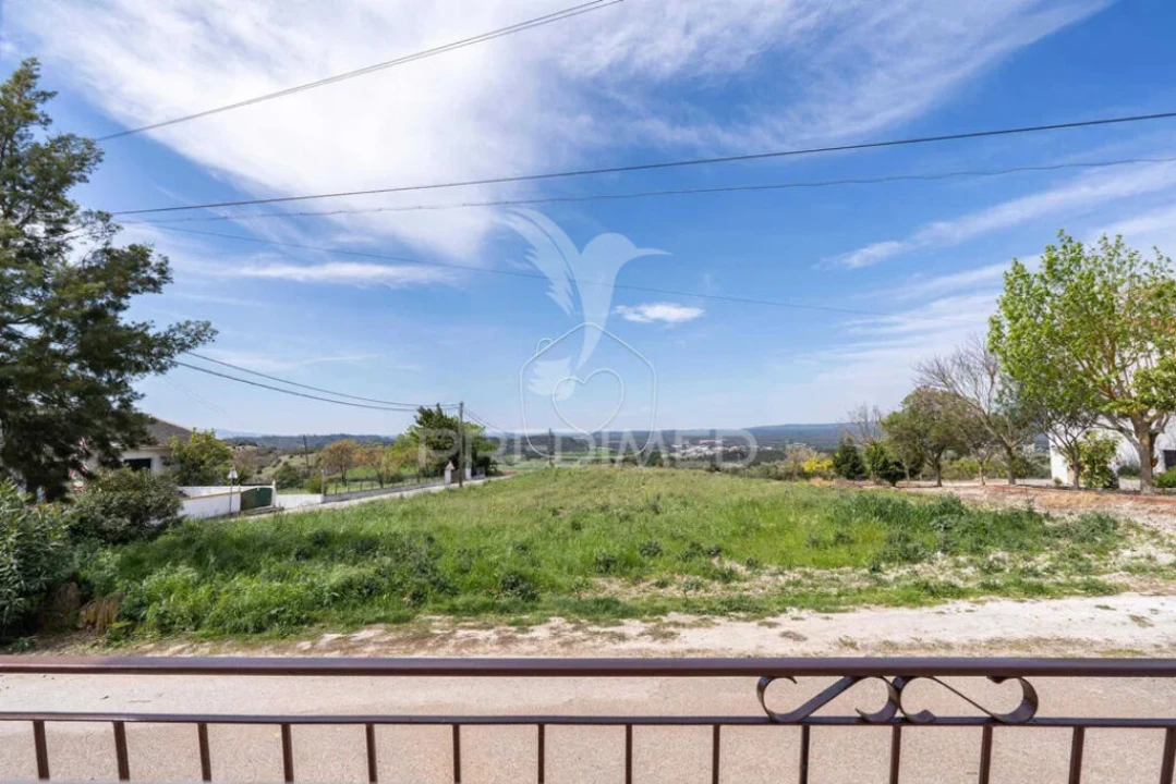 Moradia T5 para Venda em Abitureiras Foto 9