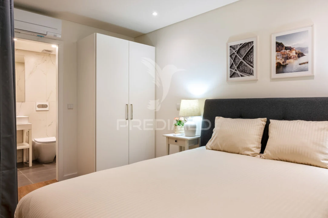 Apartamento T2 para Venda em Cedofeita, Santo Ildefonso, Sé, Miragaia, São Nicolau e Vitória Foto 20