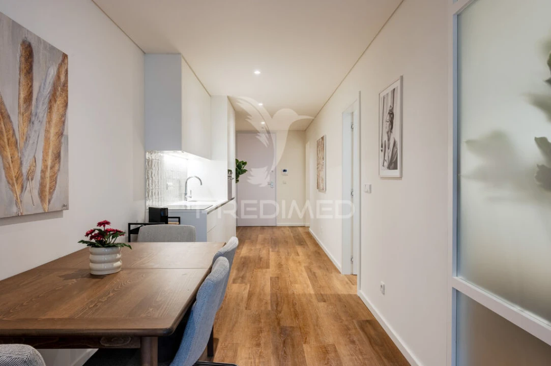 Apartamento T2 para Venda em Cedofeita, Santo Ildefonso, Sé, Miragaia, São Nicolau e Vitória Foto 9