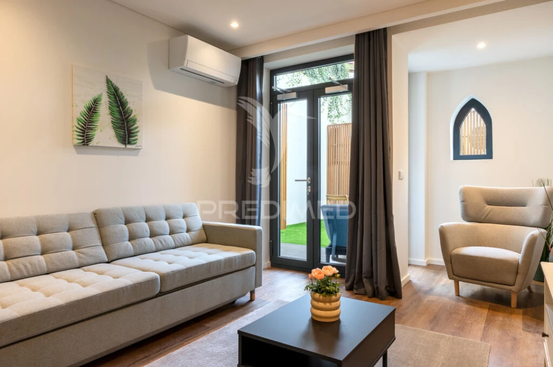 Apartamento T2 para Venda em Cedofeita, Santo Ildefonso, Sé, Miragaia, São Nicolau e Vitória Foto 6