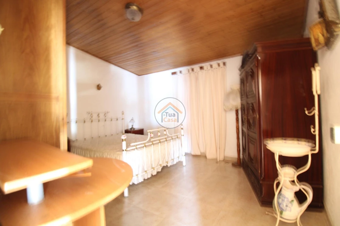 Quinta T4 para Venda em Redondo Foto 16