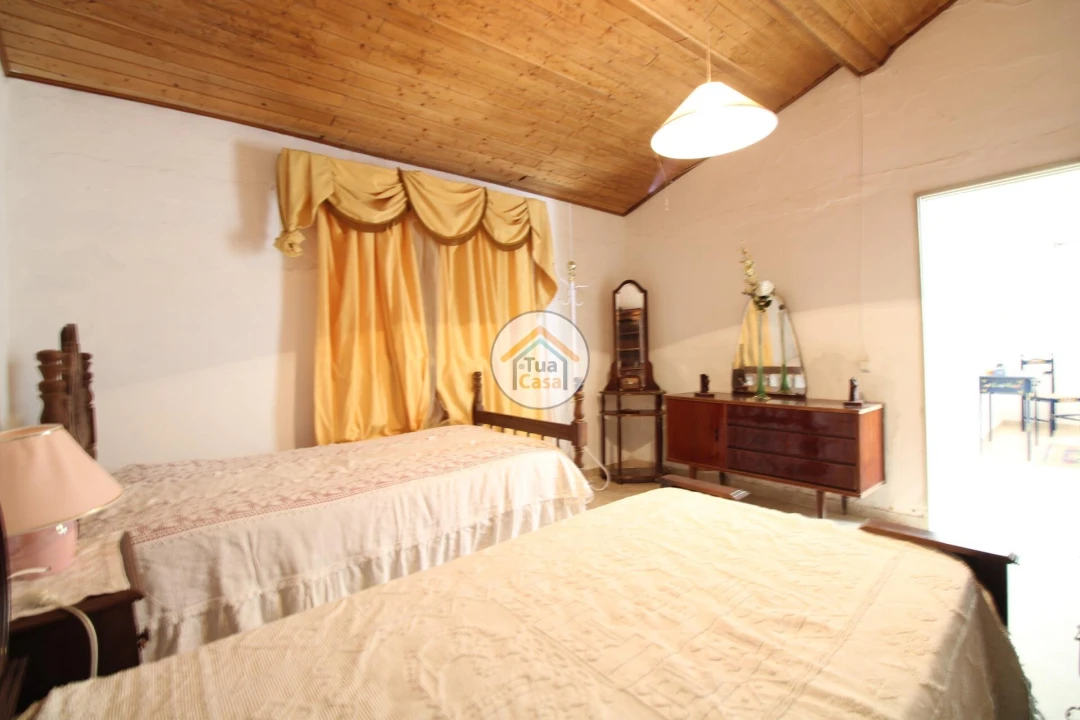 Quinta T4 para Venda em Redondo Foto 13