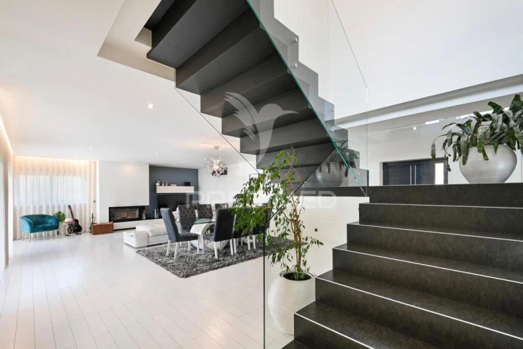 Moradia T4 para Venda em Balança Foto 11