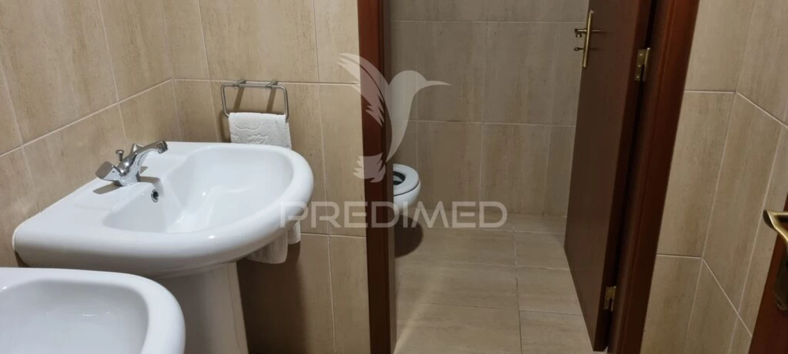 Armazém para Venda em Estômbar e Parchal Foto 18