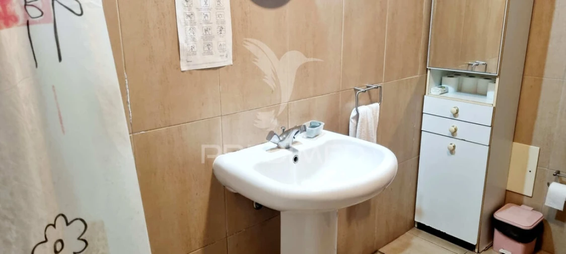 Armazém para Venda em Estômbar e Parchal Foto 10