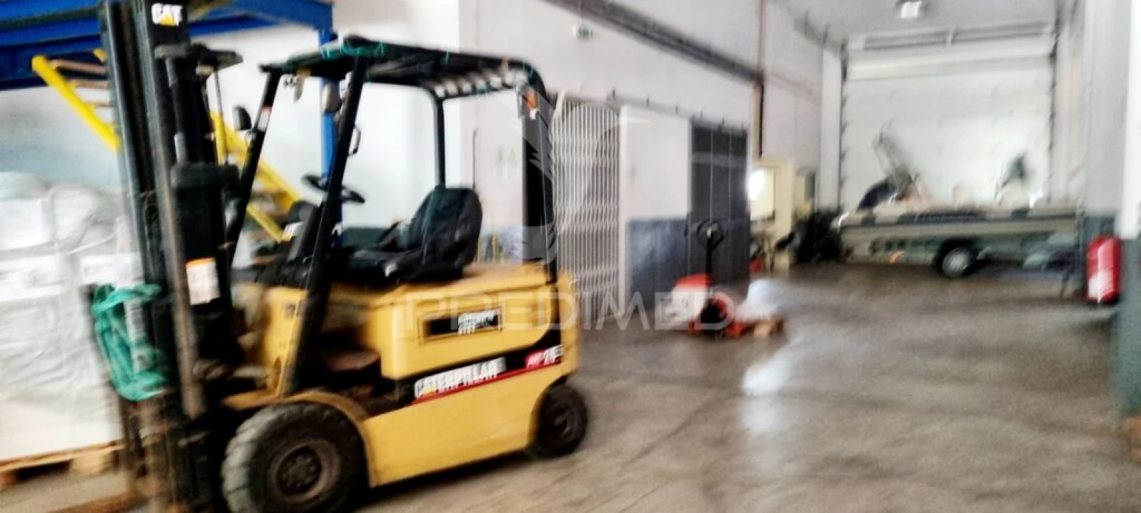 Armazém para Venda em Estômbar e Parchal Foto 5