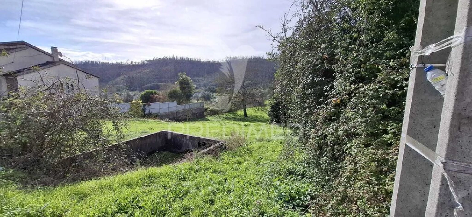 Terreno para Venda em Urqueira Foto 5