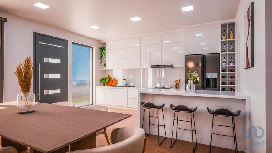 Moradia T3 para Venda em Caniço Foto 8