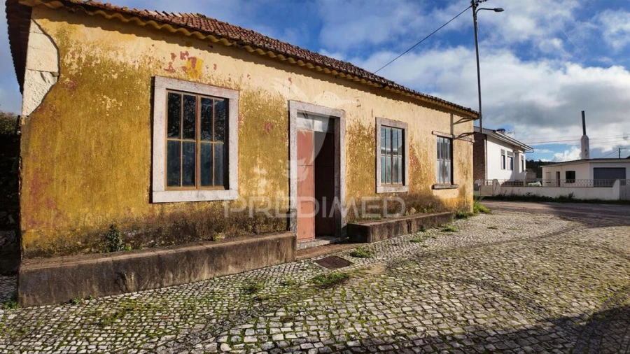 Moradia T2 para Venda em Serra de Santo Antonio Foto 9