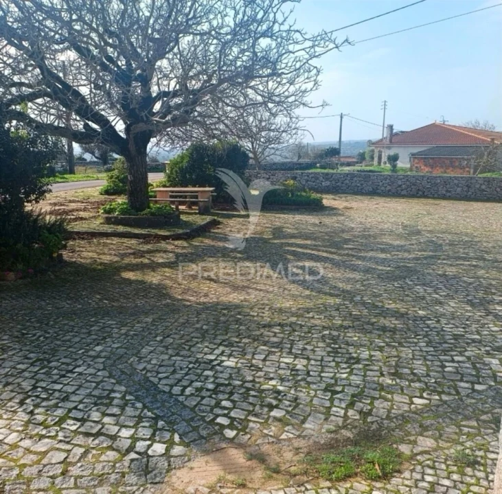 Moradia T2 para Venda em Serra de Santo Antonio Foto 15