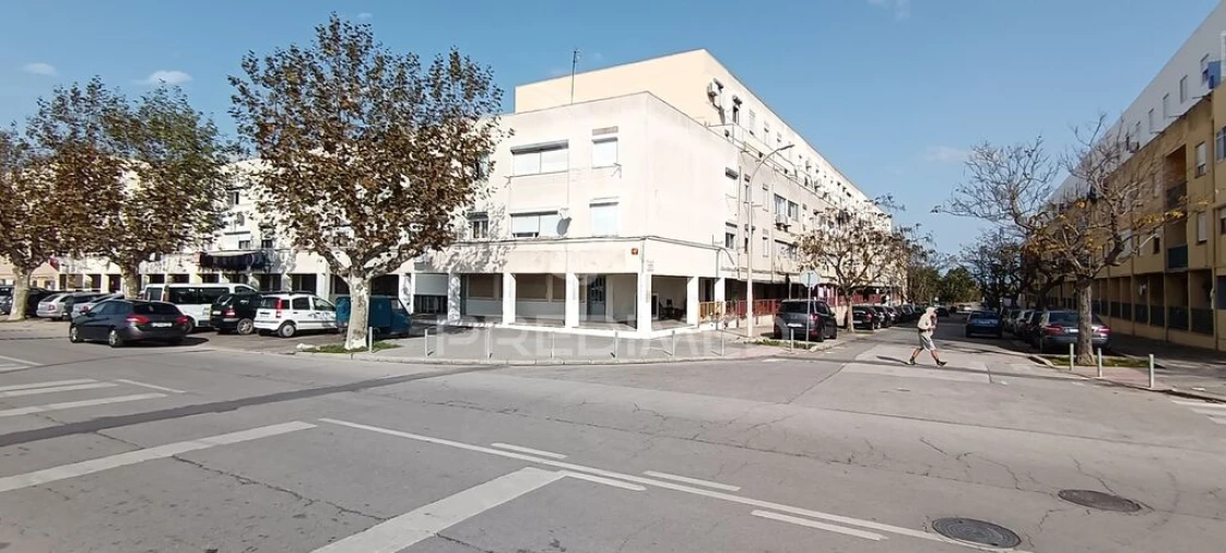 Loja para Venda em Alhos Vedros Foto 16