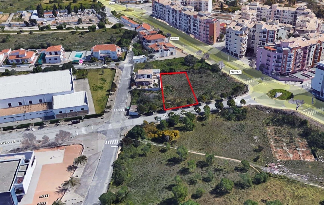 Terreno para Venda em Armação de Pera Foto 3