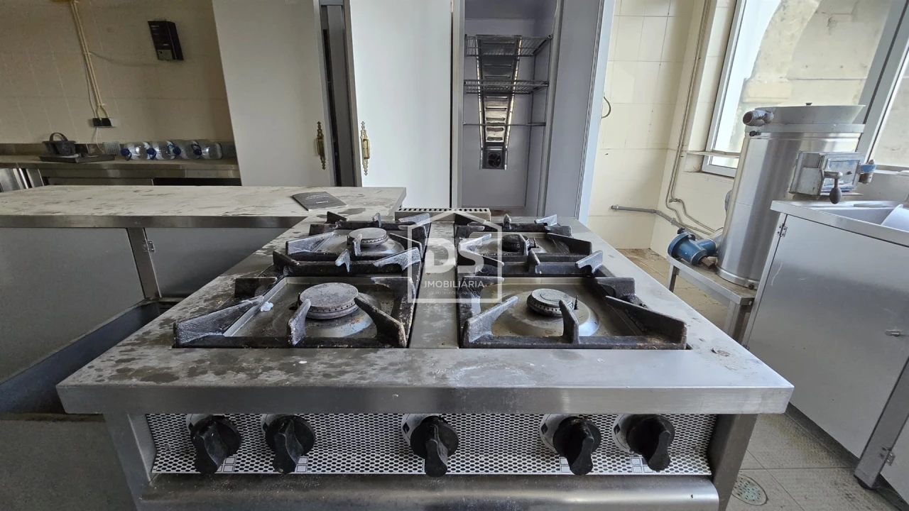 Negócio para Venda em Abrunhosa-A-Velha Foto 45