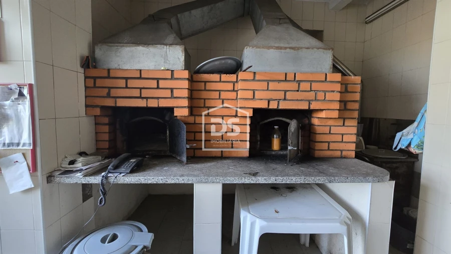 Negócio para Venda em Abrunhosa-A-Velha Foto 48