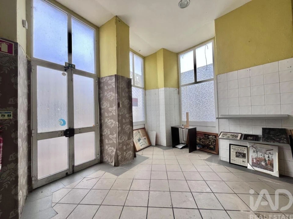 Loja para Venda em Olhão Foto 4