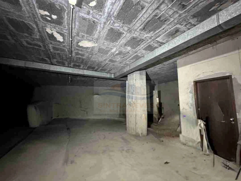 Garagem para Venda em Carcavelos e Parede Foto 4