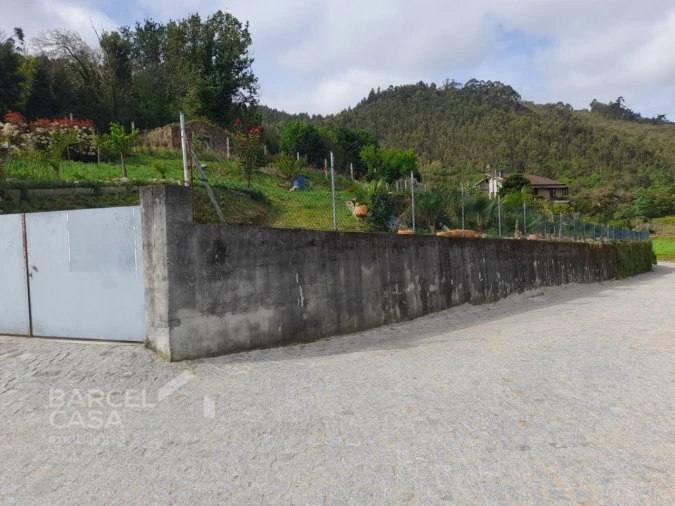 Terreno para Venda em Areias de Vilar e Encourados Foto 2