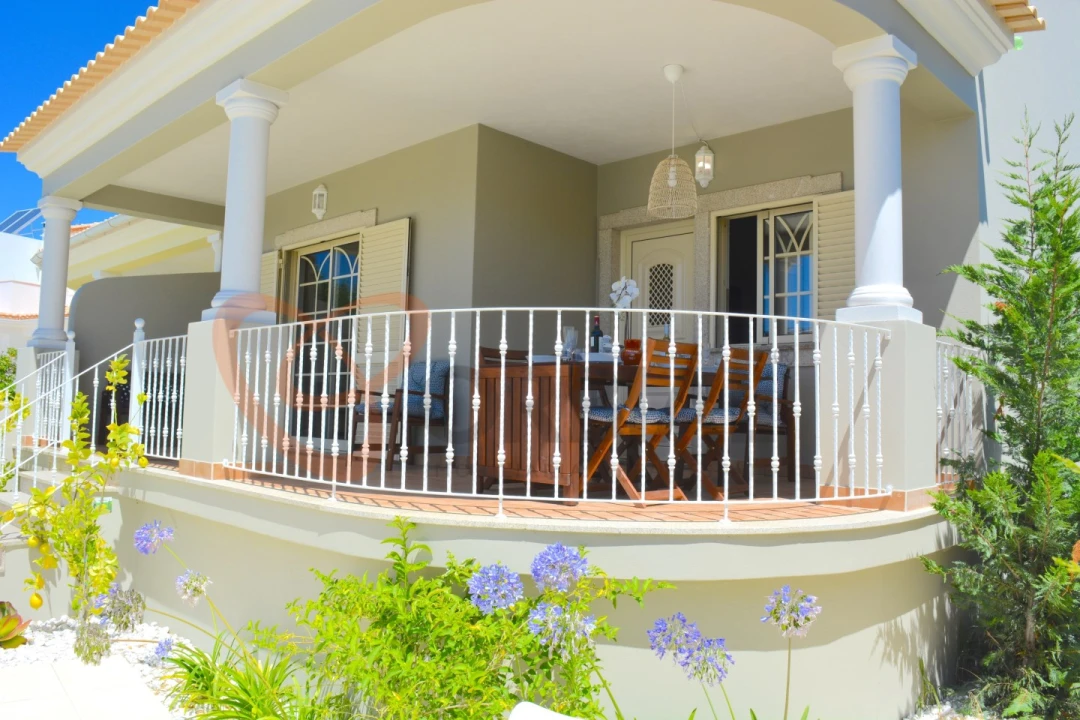 Moradia T4 para Arrendamento férias em Albufeira e Olhos de Água Foto 11